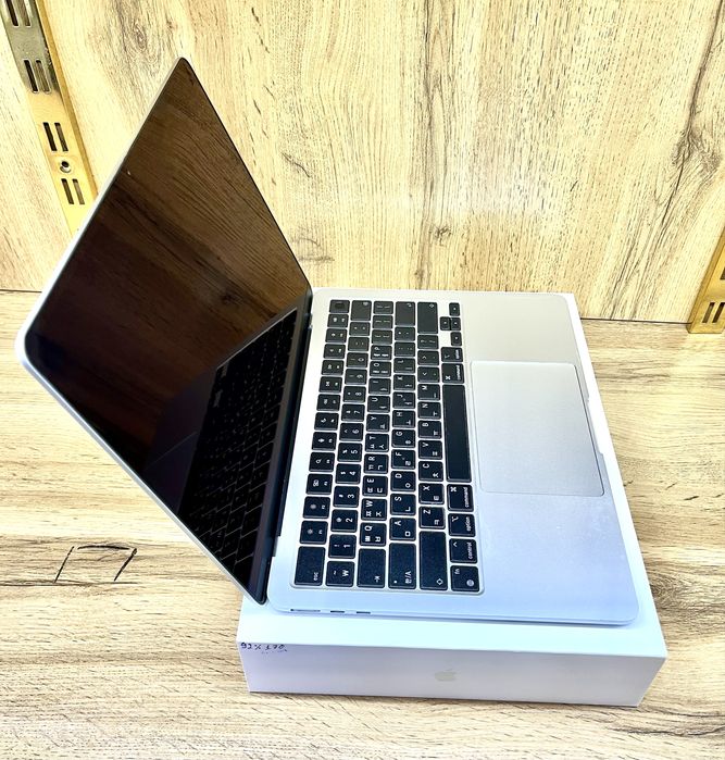 MacBook Air M2 Silver 8/256- Yangi noutbuk ( Макбук - Ноутбук )