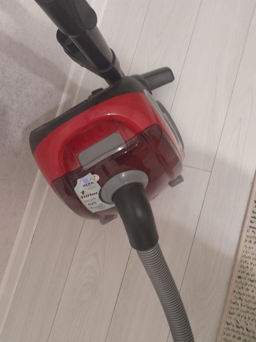 Пылесос  Artel 2000W