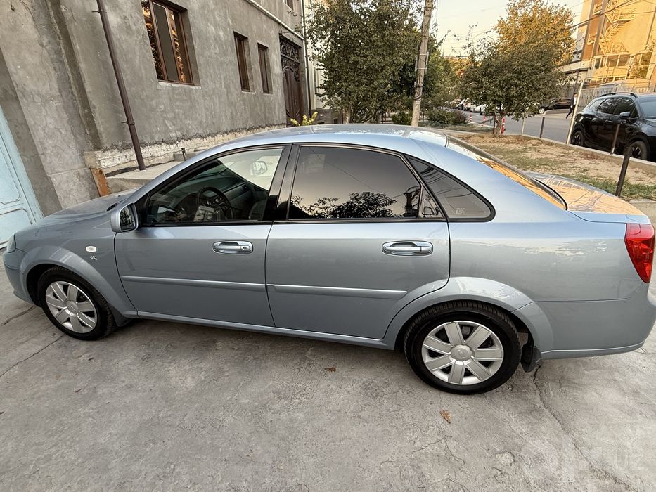 Jentra arenda vikup beriladi gazi bor xolati zor 1 yevro aftamat