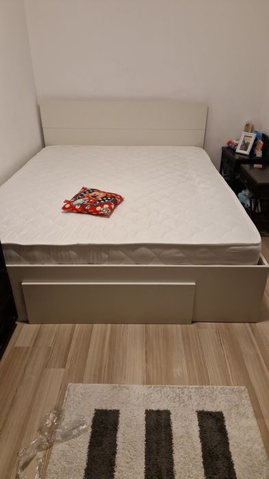 Pat ambro 160/200 cu sertar frontal,alb,+saltea ortopedica