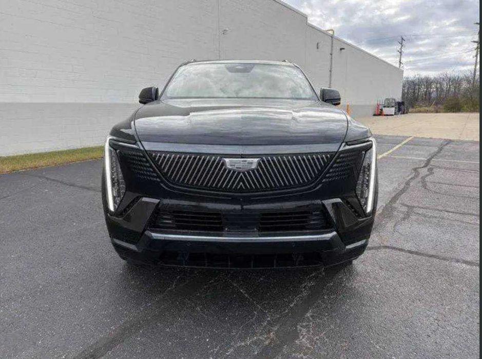 Mix Motors Cadillac Escalade IQL Sport 2026