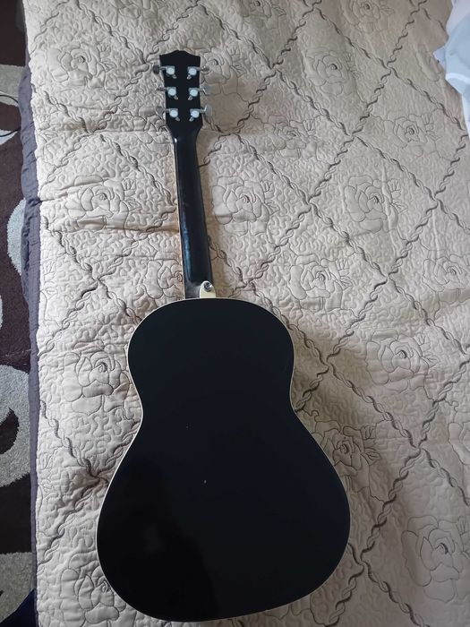 Chitară acustica PULSE stare perfecta Gherăseni jud Buzau