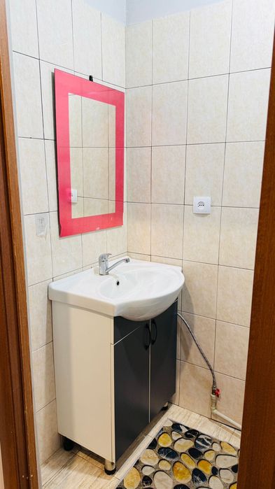 Сдам в аренду полдома