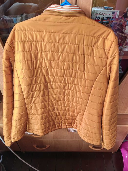 Дамско пролетно Яке