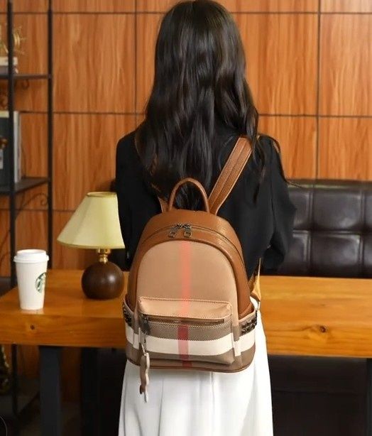 Rucsac dama super model, saculet, etichetă