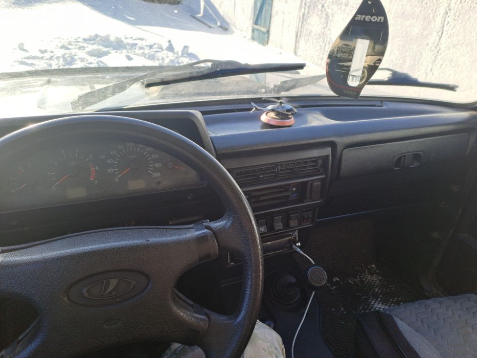 Продам Нива 21214