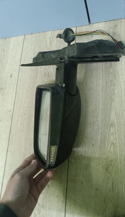 Странично огледало за БМВ Е60