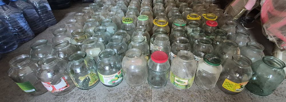 Продам банки разных емкостей