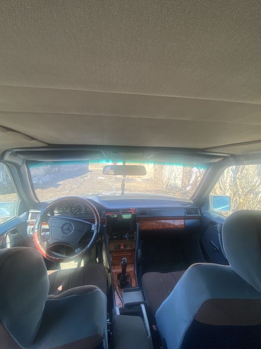 Продам мерседес 124