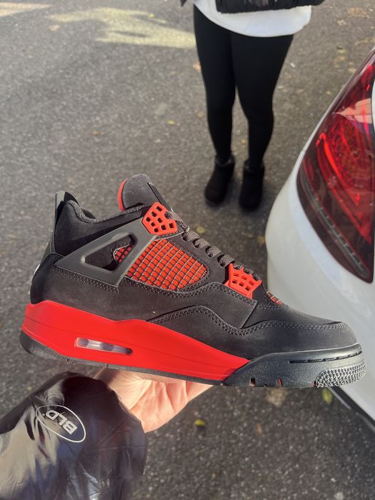 Jordan 4 Red Thunder