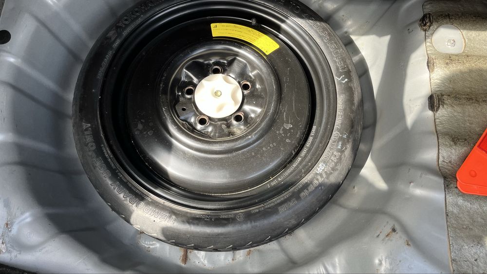 Продам Nissan Cefiro