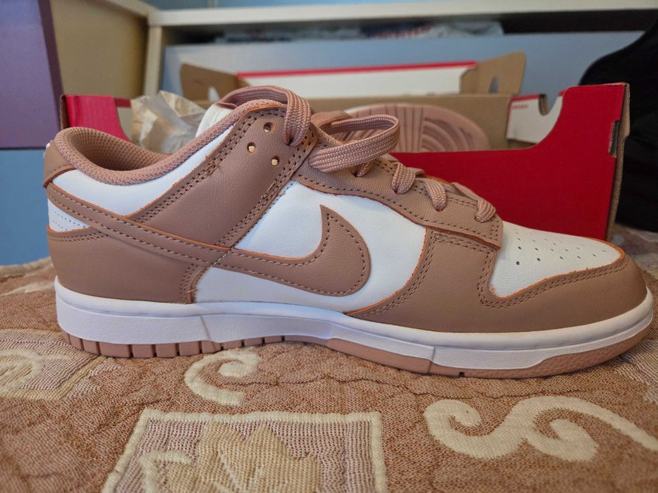 Обувки "NIKE Dunk Low"