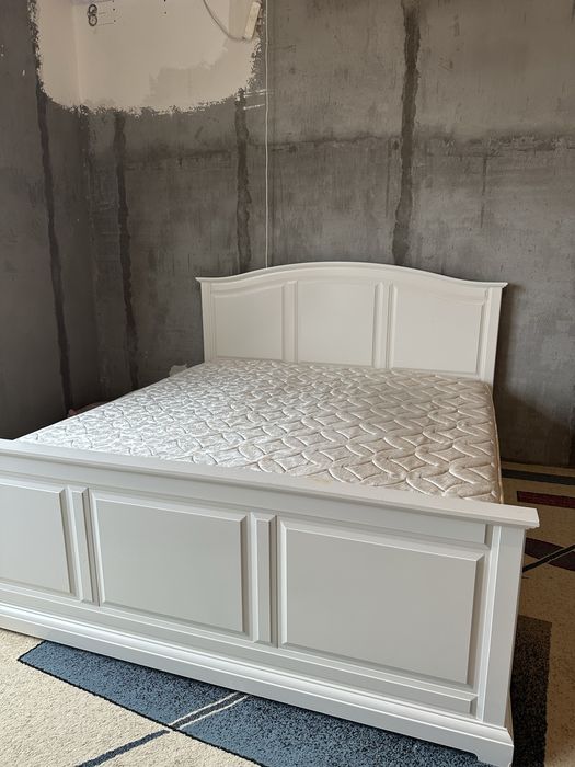 Срочно продается кровать Икеа!