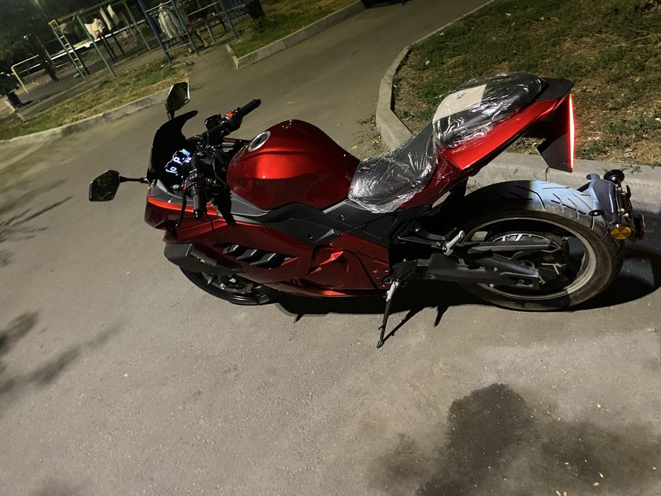Ducati Panigale S 3000W