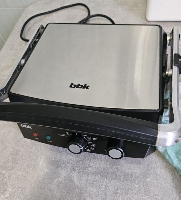 Электрогриль продам