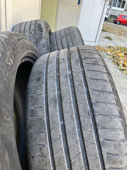 Гуми BRIDGESTONE 225/50/17 - летни