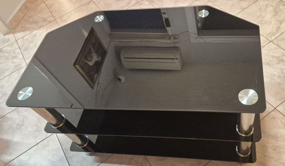 Comoda TV din sticla neagra