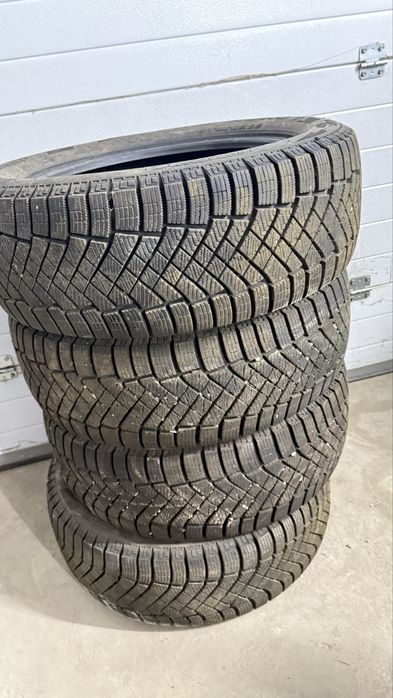 Шины почти новые
