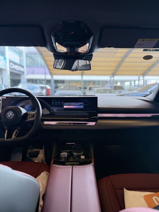 Bmw i5 40l m-sport 2025