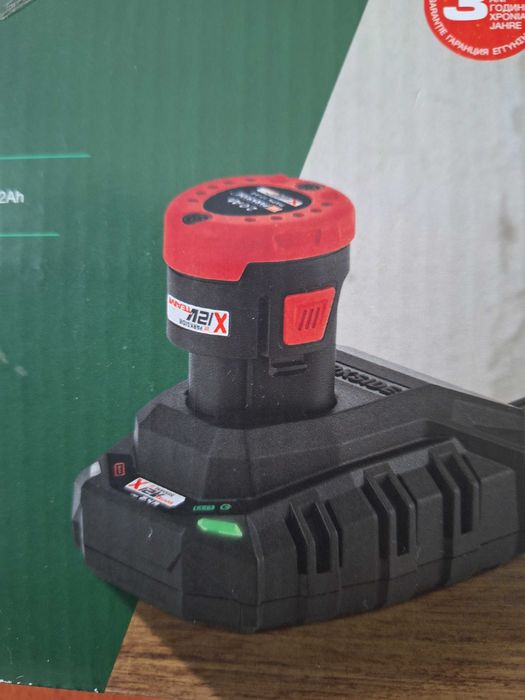 Incarcator si acumulator Parkside pentru acumulatori 12V