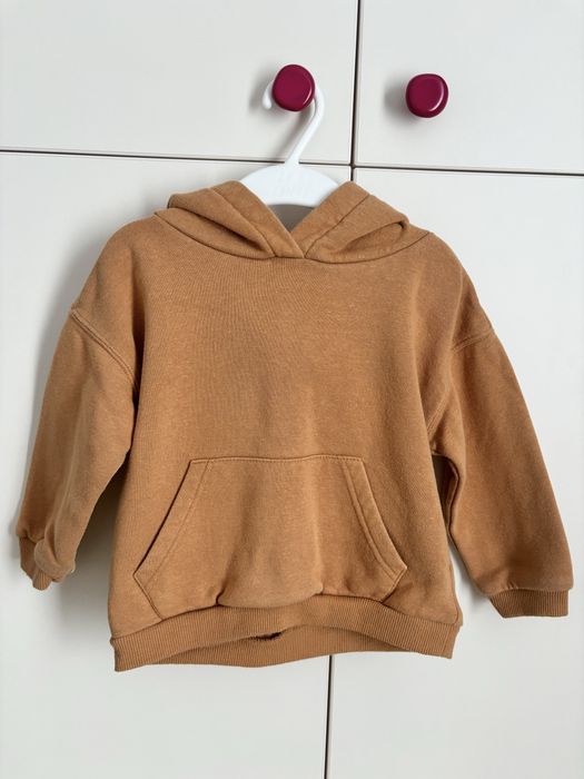 Hanorac maro, 86, Reserved