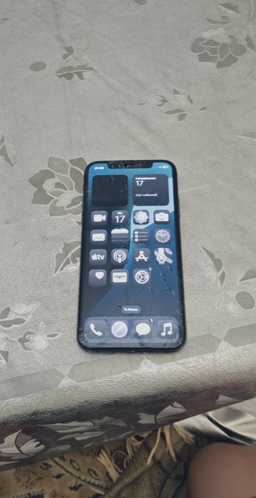 Продаеться iPhone XS 64 GB Black