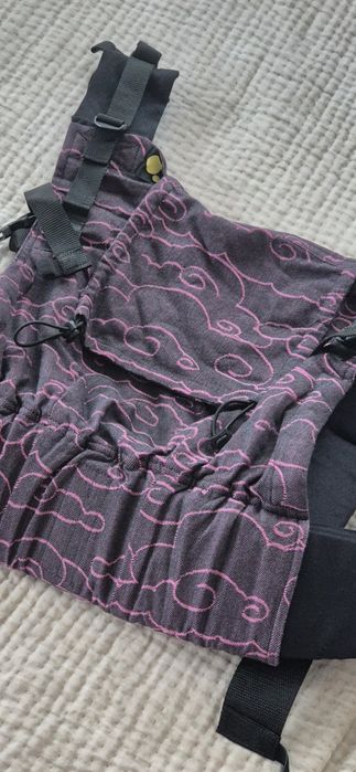 Marsupiu Luna Una Norișori Roz + cadou protecții bretele