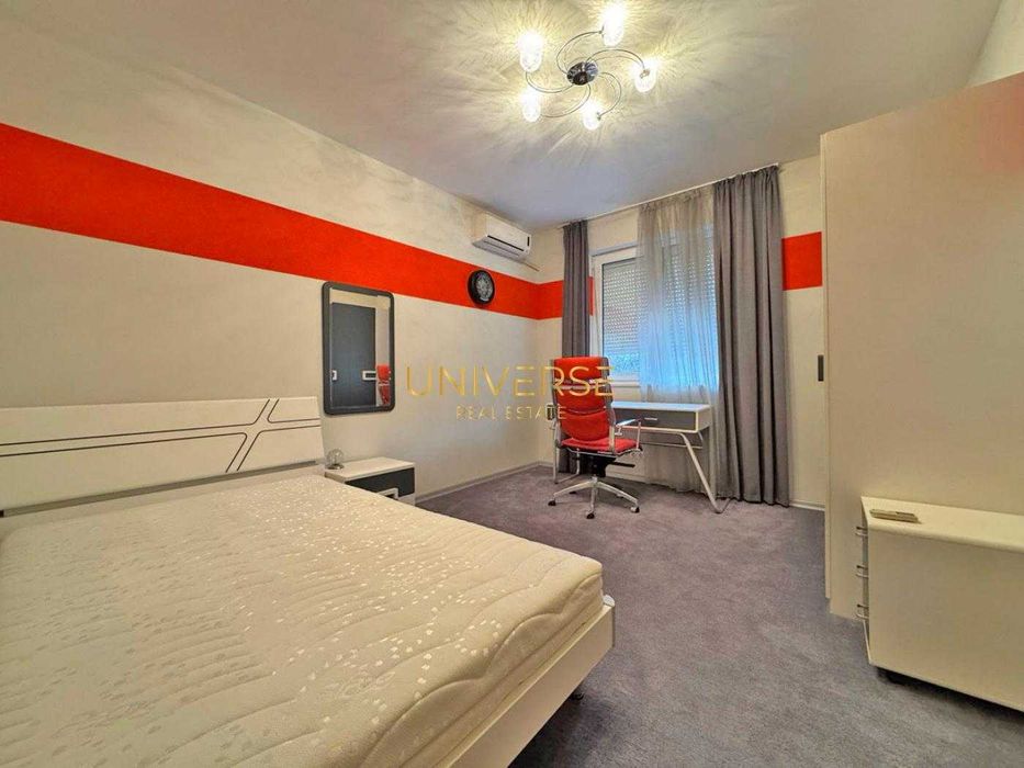 Продава се Четиристаен апартамент в Поморие - 203 кв.м за 1010 €/кв.м - Снимка #11