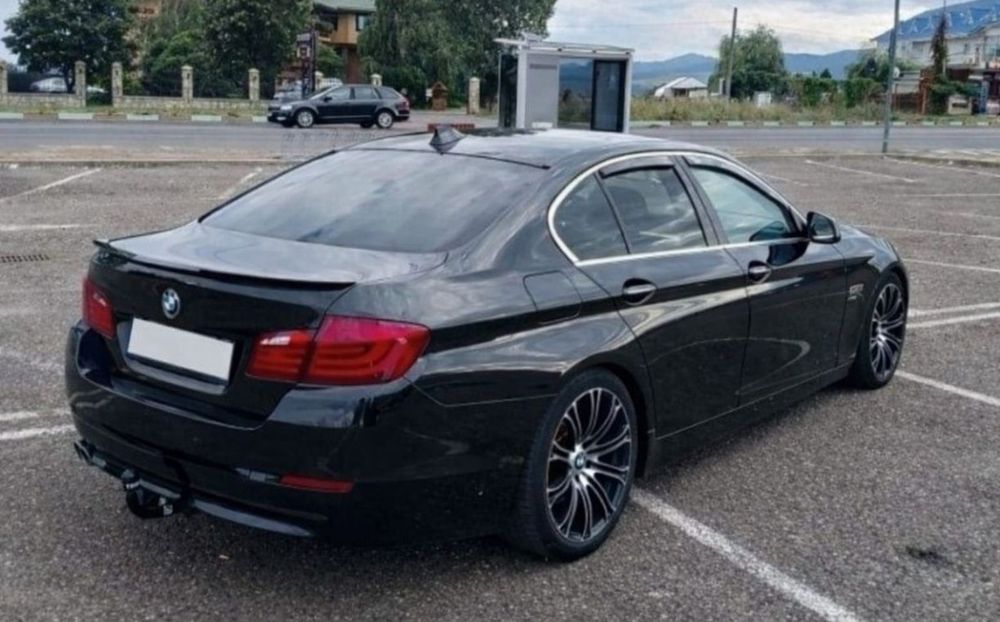 BMW 5 Series 2012 — imagine 3