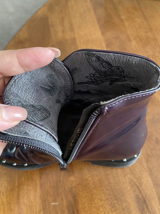 Продам демисезонные ботинки на девочку