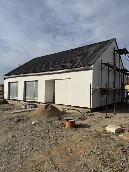 Casă NZeB pentru familie, 118 mp + caștig mansarda 80 mp, teren 500 mp