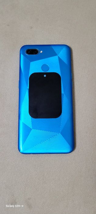 Телефон продаю Oppo A12