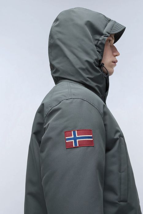 Парка Napapijri A-Cornier