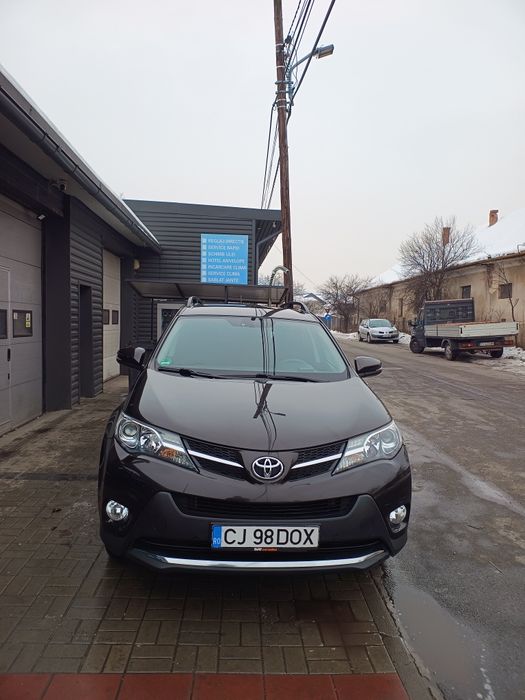 Toyota RAV4 2.2 d,2015 4x4, 185000 km.