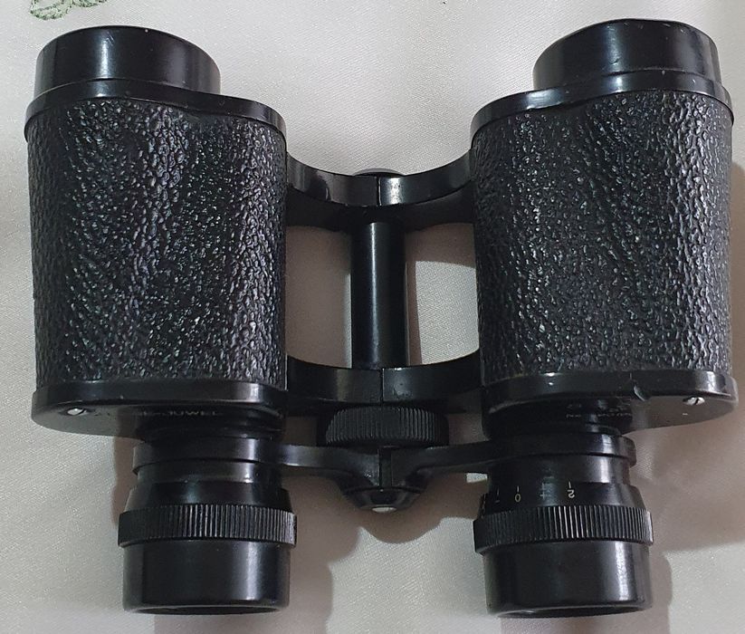 Vând  binoclu HA-SE-JUWEL 8×30   7,5°