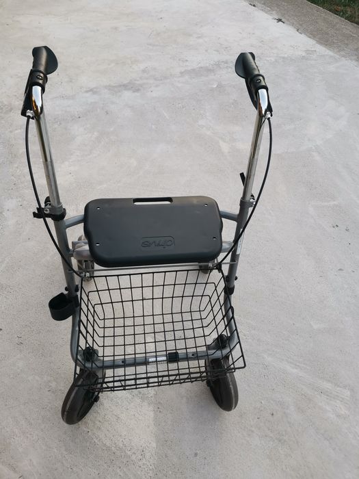 Cadru mobil cu suprafață de sprijin