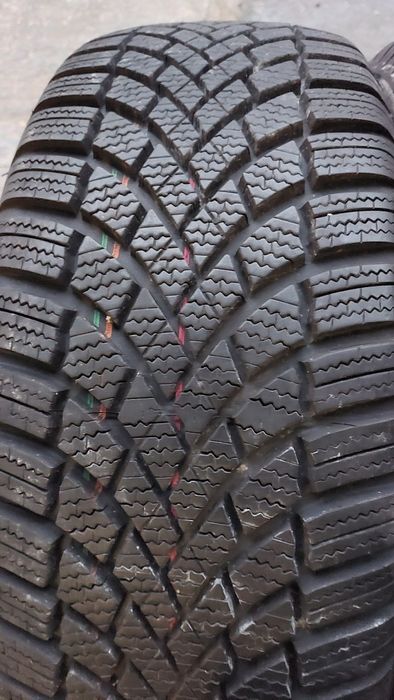 Зимни гуми 195/60/15 Bridgestone Blizzak  2 броя