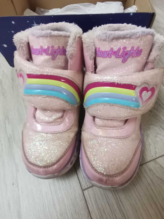Vând skechers ghete cu lumini și fără lumini