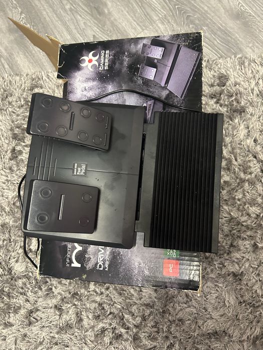 Vand playstation 4 slim