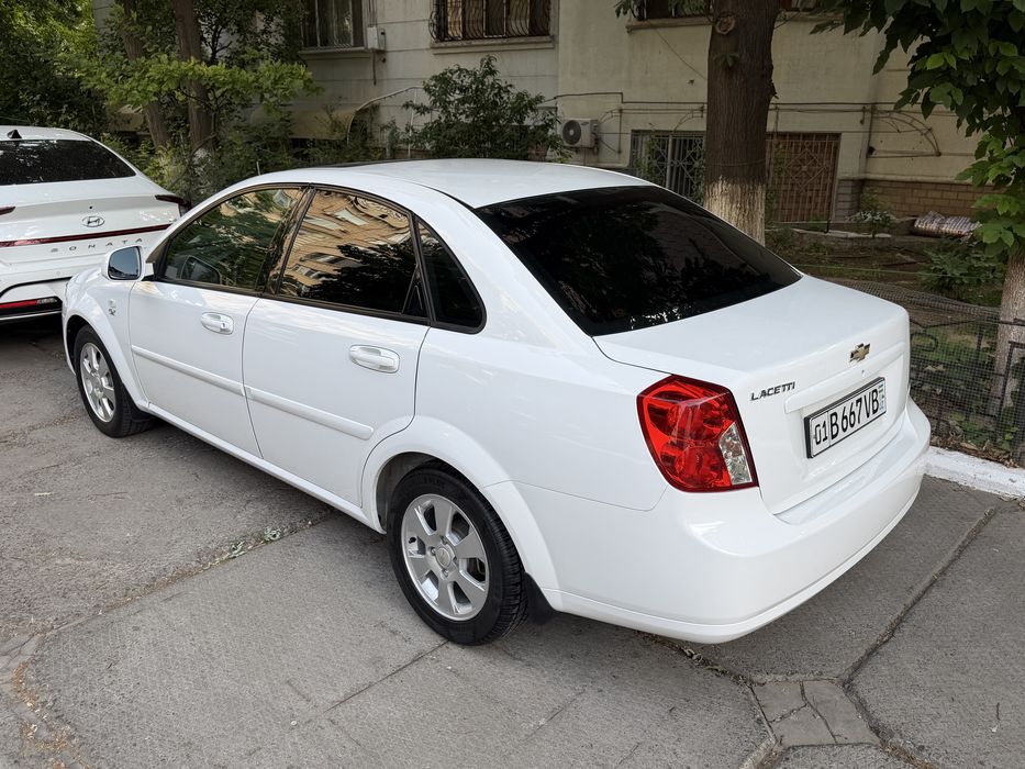 Gentra 2018г 105864км