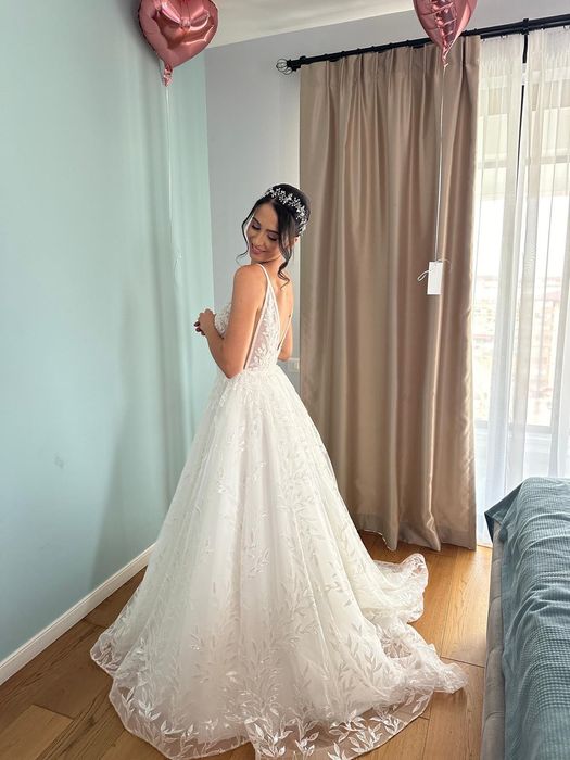 Rochie de mireasă Iris Bridal Salon