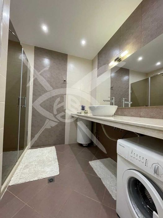 Двустаен Свети влас