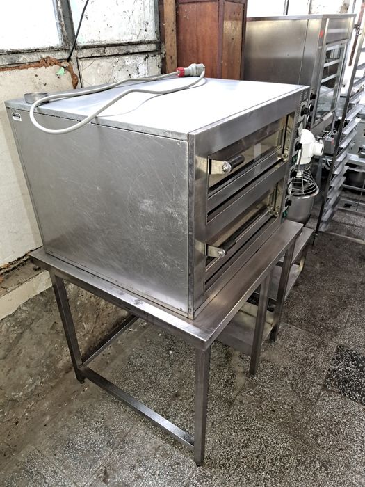 Пицарка/ фурна за пици CUPPONEE