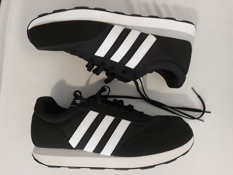 Adidas 44 noi nouti