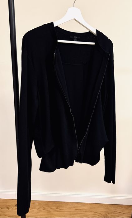 COS М размер Жилетка тип “бомбър”