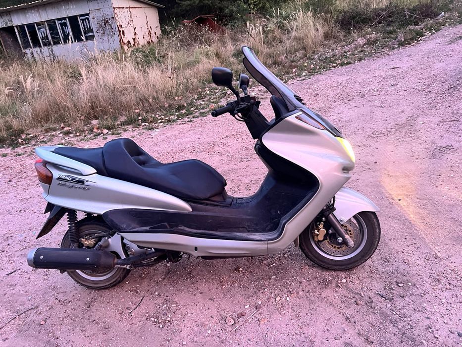 Yamaha Majesty 250cc