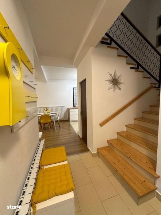 Casa tip duplex | 5 camere | 300 mp teren | Zona Terra, Floresti