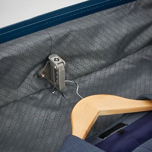 Samsonite Stryde 2 — премиальный чемодан для дальних поездок