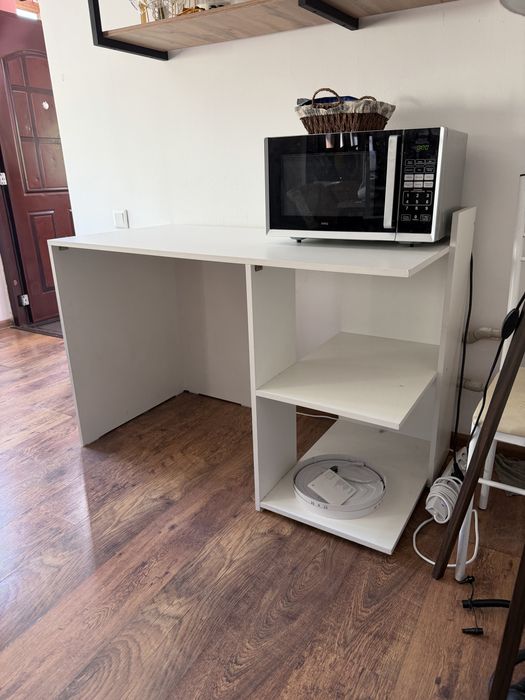 Стол офисный белый