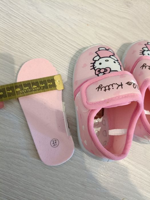 Papucei de interior mărimea 22